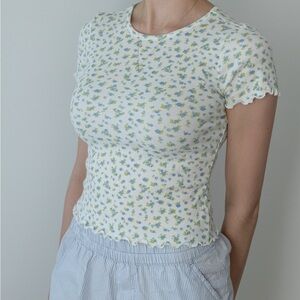 SO Cream Fitted Short Sleeve Tee